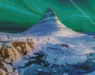 White Kirkjufell Mountain diamond painting