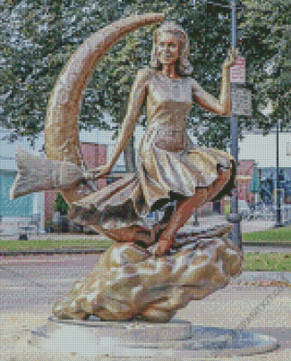 Bewitched Statue Diamond Painting